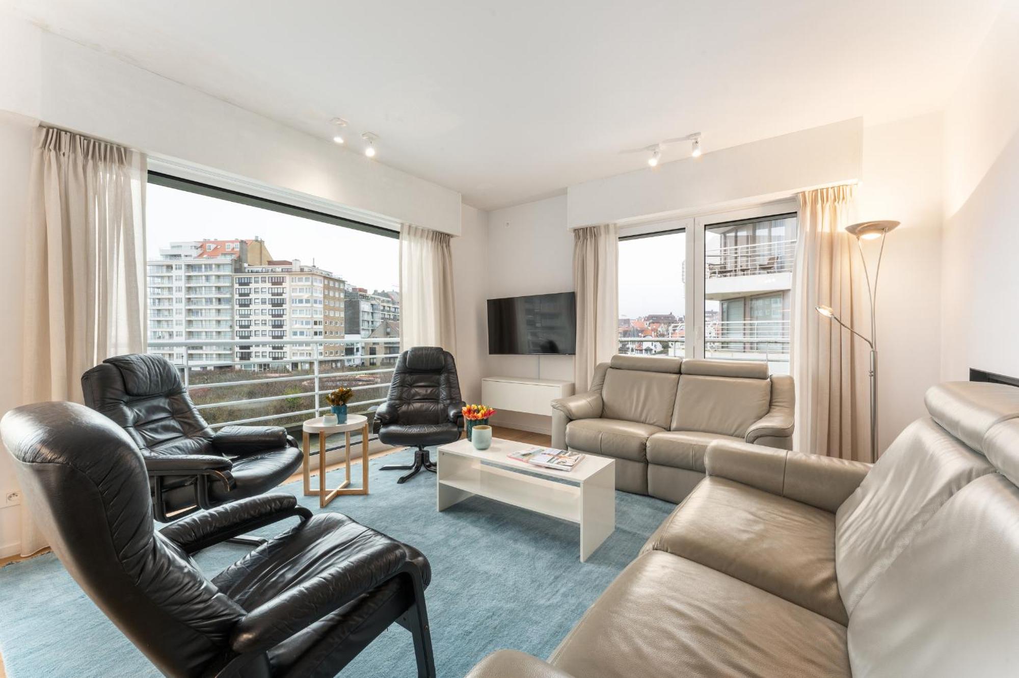 Ruim En Luxueus App Met Zeezicht En Garage - 8p Apartment Knokke-Heist