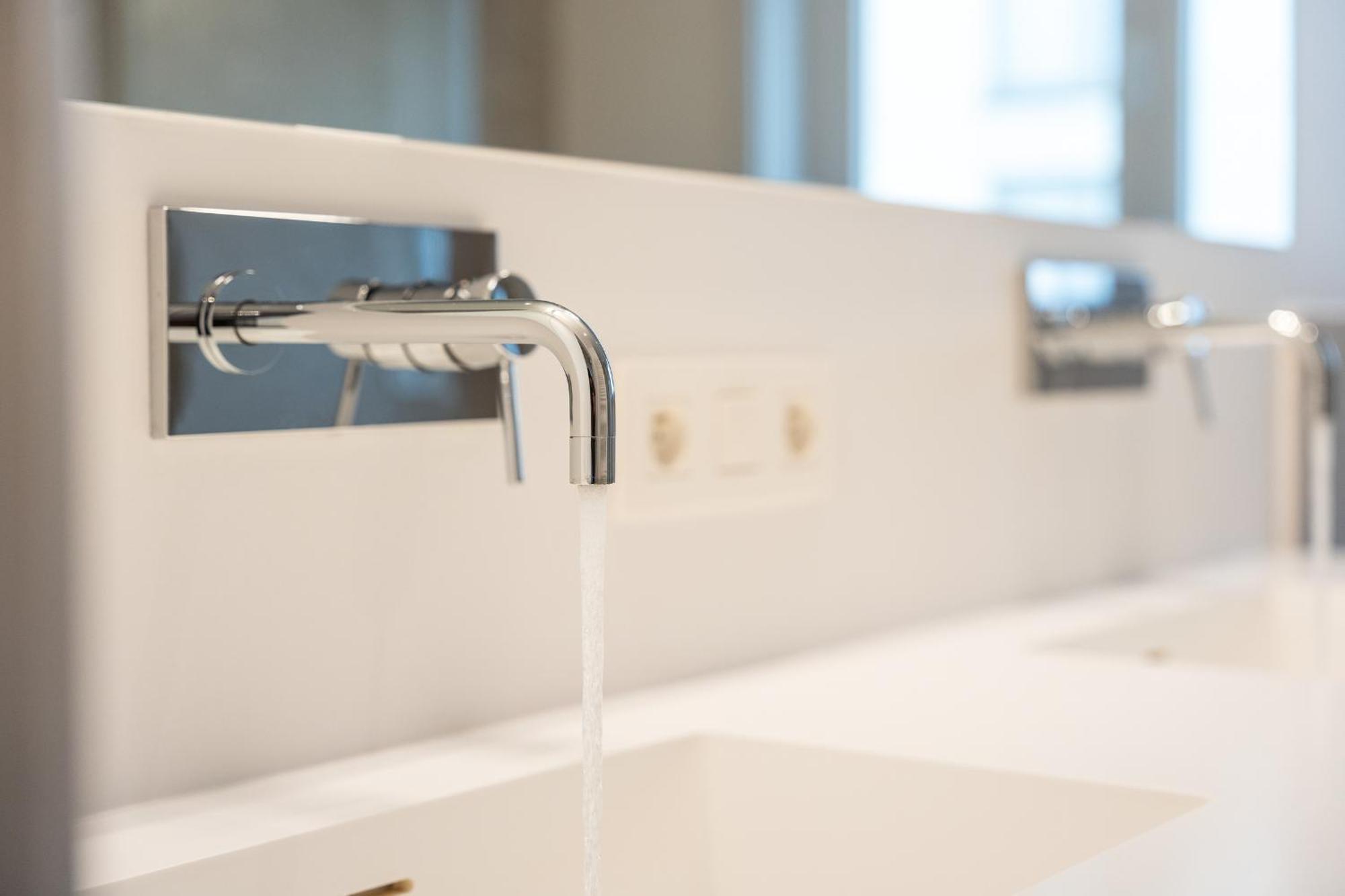 Ruim En Luxueus App Met Zeezicht En Garage - 8p Apartment Knokke-Heist