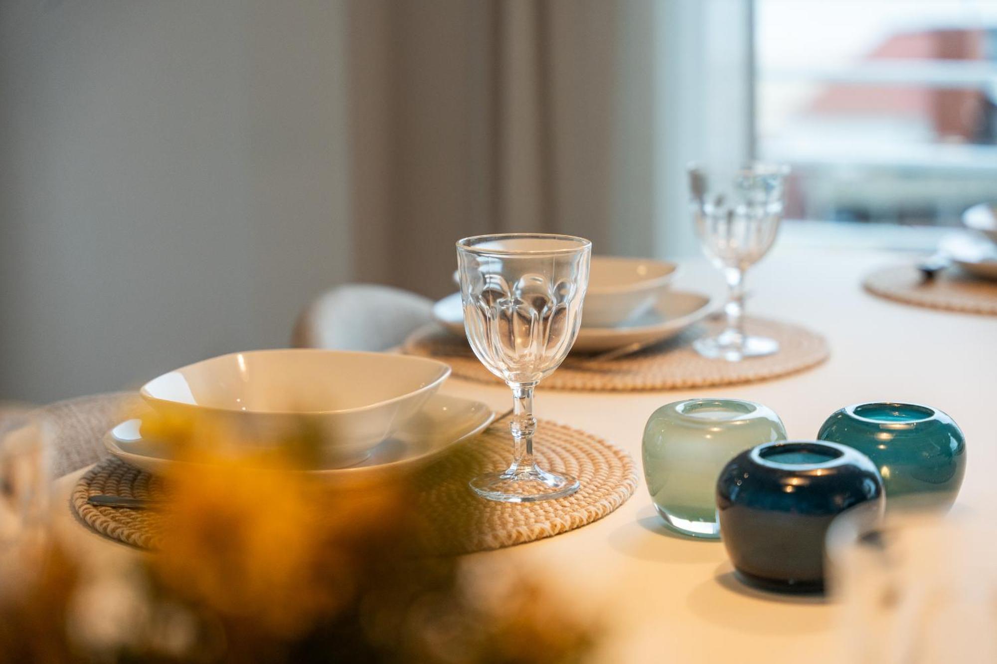 Apartment Ruim En Luxueus App Met Zeezicht En Garage - 8p